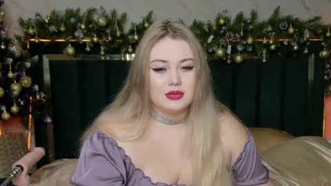 Snapshot of rosa1ia chatting on 01.15.25 Chloe online show from 01.15.25