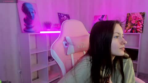 Viola online show from 04.26.26