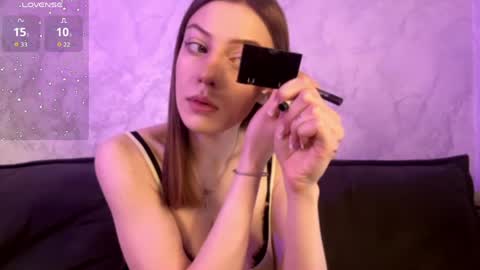 Snapshot of rosaliehue chatting on 03.12.26 rosaliehue online show from 03.12.26