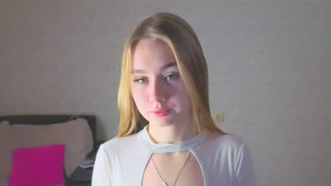 rosalina online show from 11.21.25