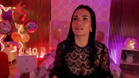 Snapshot of rosalind_tay chatting on 10.11.25 ROSALIN online show from 10.11.25