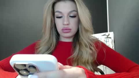 Rosalina online show from 09.10.25