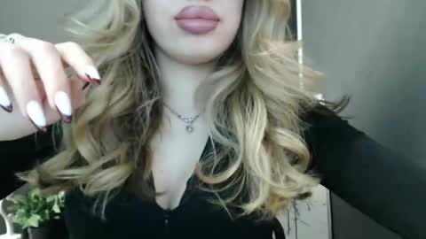 Rosalina online show from 04.27.26