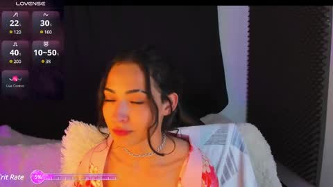 Snapshot of rosario215_ chatting on 02.13.25 Rosario online show from 02.13.25