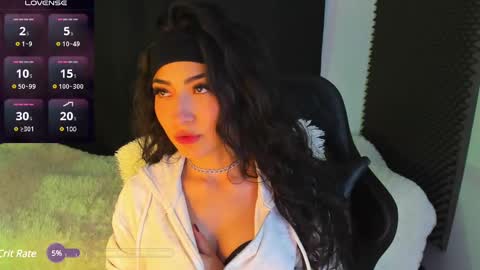 Snapshot of rosario215_ chatting on 02.22.25 Rosario online show from 02.22.25