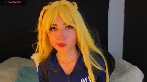 Snapshot of rosario215_ chatting on 02.23.25 Rosario online show from 02.23.25