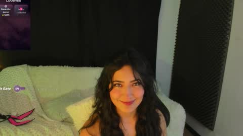 Snapshot of rosario215_ chatting on 11.01.25 Rosario online show from 11.01.25