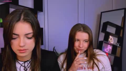 rose online show from 09.29.25