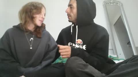 Snapshot of roseandjamesworld chatting on 03.23.26 roseandjamesworld online show from 03.23.26