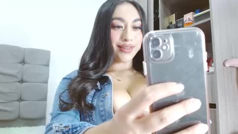 Snapshot of roseechannel chatting on 01.30.25 Rosee Channel online show from 01.30.25