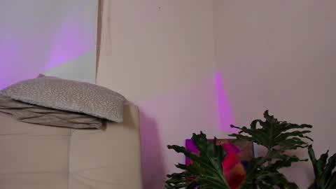 Lyla OF roselinedior online show from 01.14.25