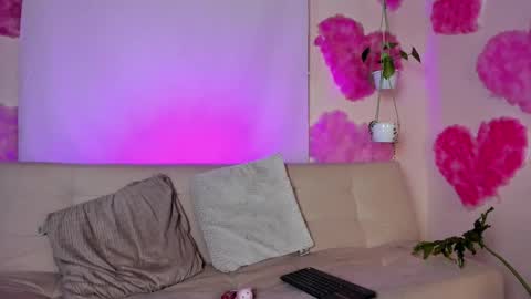 Lyla OF roselinedior online show from 02.21.25