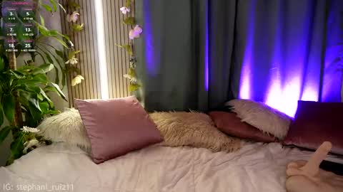 Stephani online show from 05.05.26