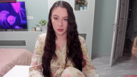 Snapshot of rosepage chatting on 12.15.24 Julia online show from 12.15.24