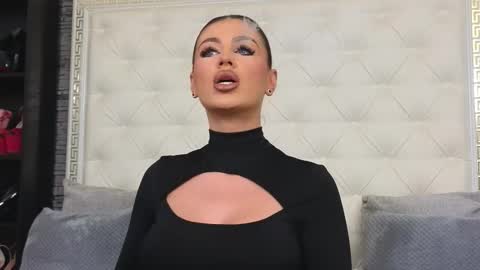 Gabriela online show from 11.26.25