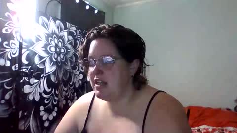 Snapshot of rosey231357695 chatting on 09.18.25 Rosey online show from 09.18.25