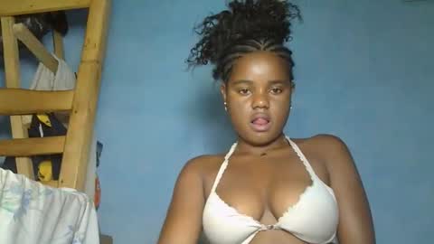 rosia22 online show from 11.04.25