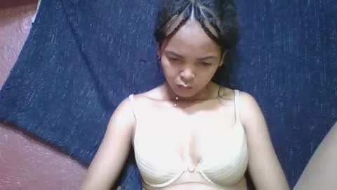 rosia685234 online show from 11.30.25