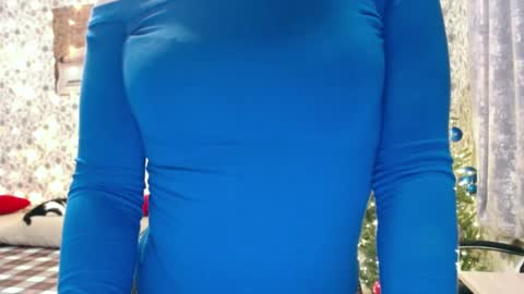 Snapshot of rosierosa chatting on 12.13.24 Rosie is waiting for YOU online show from 12.13.24