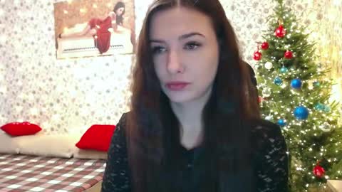 Snapshot of rosierosa chatting on 01.05.25 Rosie is waiting for YOU online show from 01.05.25
