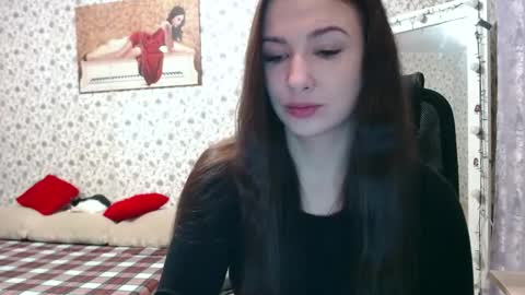 Snapshot of rosierosa chatting on 02.11.25 Rosie is waiting for YOU online show from 02.11.25