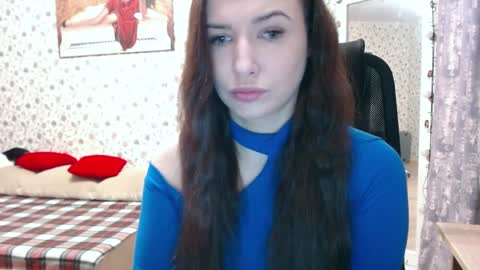 Snapshot of rosierosa chatting on 02.19.25 Rosie is waiting for YOU online show from 02.19.25