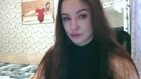 Snapshot of rosierosa chatting on 10.01.25 Rosie is waiting for YOU online show from 10.01.25