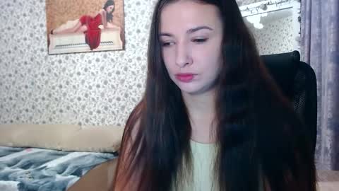 Snapshot of rosierosa chatting on 10.29.25 Rosie is waiting for YOU online show from 10.29.25