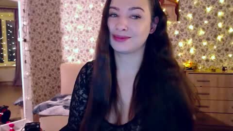 Snapshot of rosierosa chatting on 12.02.25 Rosie is waiting for YOU online show from 12.02.25