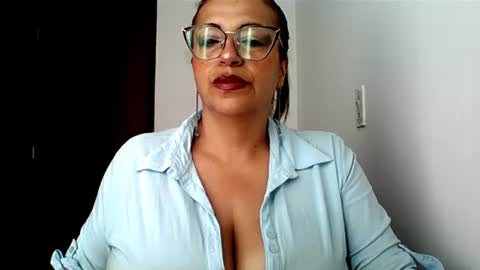 Snapshot of rossanalionheart chatting on 06.22.26 Rossana online show from 06.22.26