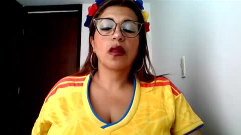 Snapshot of rossanalionheart chatting on 06.23.26 Rossana online show from 06.23.26