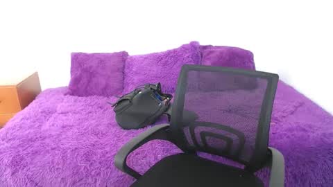 Snapshot of rosse77_ chatting on 09.23.25 rosse online show from 09.23.25