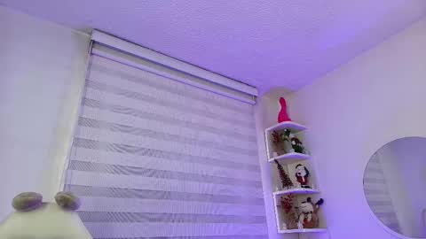   online show from 12.03.25