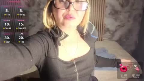 Snapshot of rosse_meyer chatting on 07.18.26 MY NAME IS ROSSE online show from 07.18.26