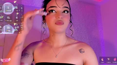 Snapshot of rosselfinoll chatting on 12.20.24 Rossel online show from 12.20.24