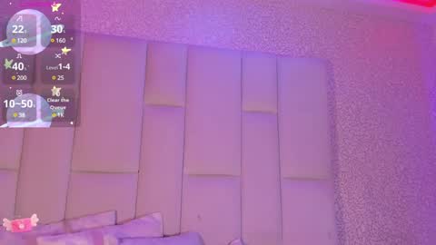 Snapshot of rosselfinoll chatting on 12.21.24 Rossel online show from 12.21.24