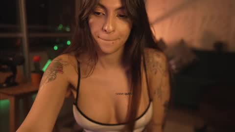 Rossey online show from 09.20.25