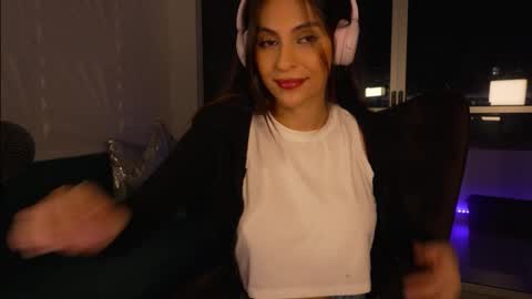 Rossey online show from 10.21.25