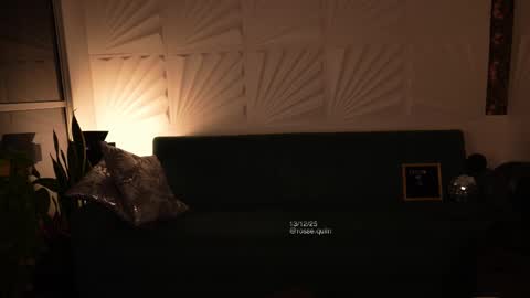 Rossey online show from 12.14.25