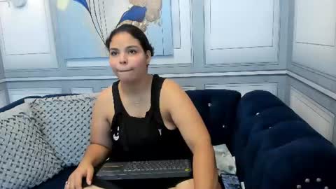 Snapshot of rossy_lemus chatting on 07.06.26 ROSSY online show from 07.06.26