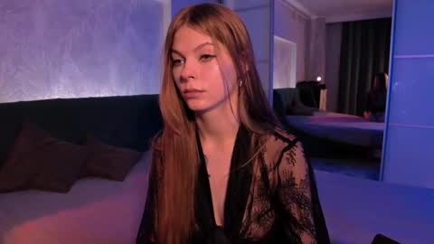 Snapshot of rosy_black_ chatting on 11.18.25 rosy_black_ online show from 11.18.25