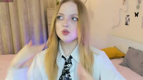 Im Luna online show from 05.27.26