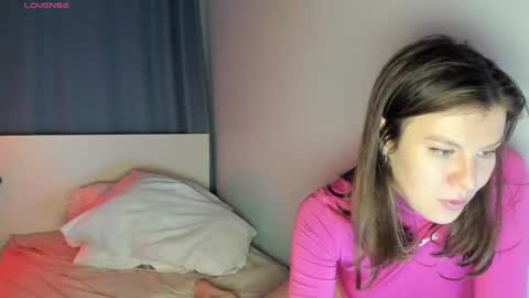 Snapshot of roter_rita chatting on 02.05.25 roter_rita online show from 02.05.25