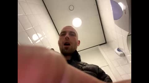 rotteei1 online show from 10.13.25