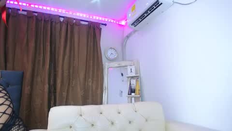 rous_25 online show from 02.08.25