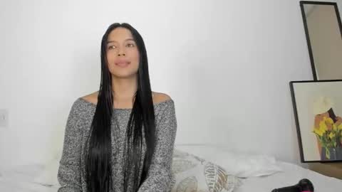 Snapshot of rouse_46 chatting on 10.24.25 Rouse online show from 10.24.25