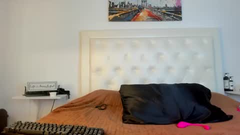 rouse_sexy_hotxx77 online show from 06.10.26