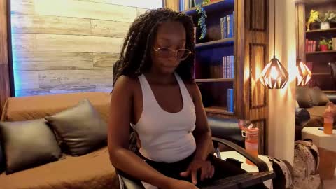 rouselux online show from 02.28.26