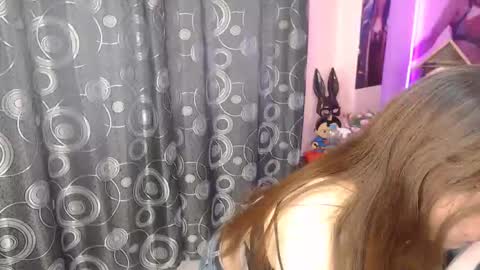 Snapshot of rousepiel chatting on 03.24.26 rousepiel online show from 03.24.26