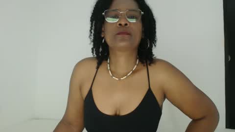 luxa online show from 10.20.25